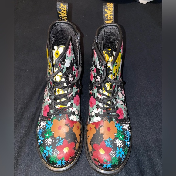 1460 PASCAL
FLORAL MASH
UP LEATHER
LACE UP BOOTS - Picture 4 of 7